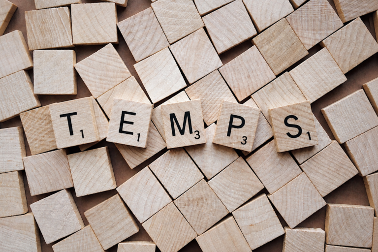 Traduire les temps du passé : un défi pour le traducteur